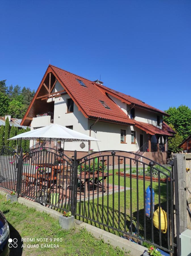 Pokoje Cztery Pory Roku Mikołajki Exteriör bild