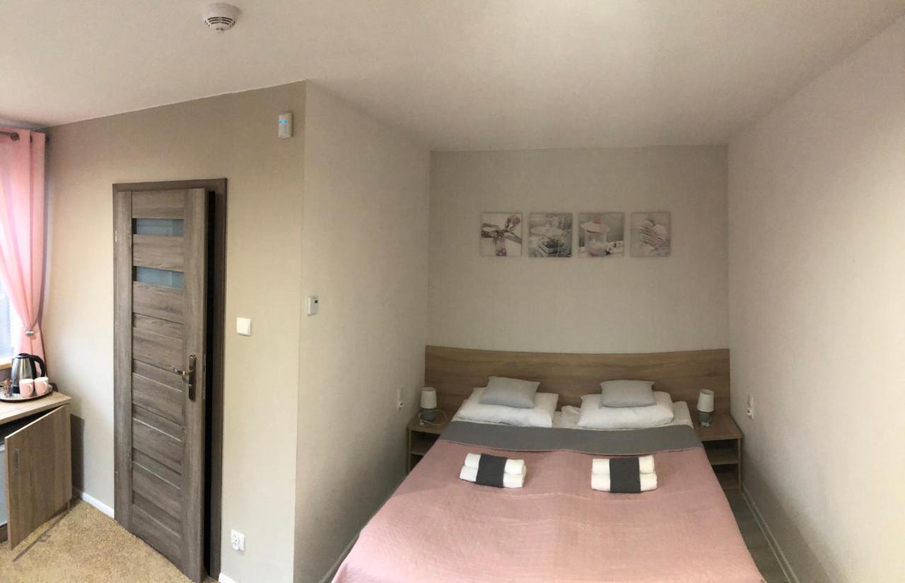 Pokoje Cztery Pory Roku Mikołajki Exteriör bild